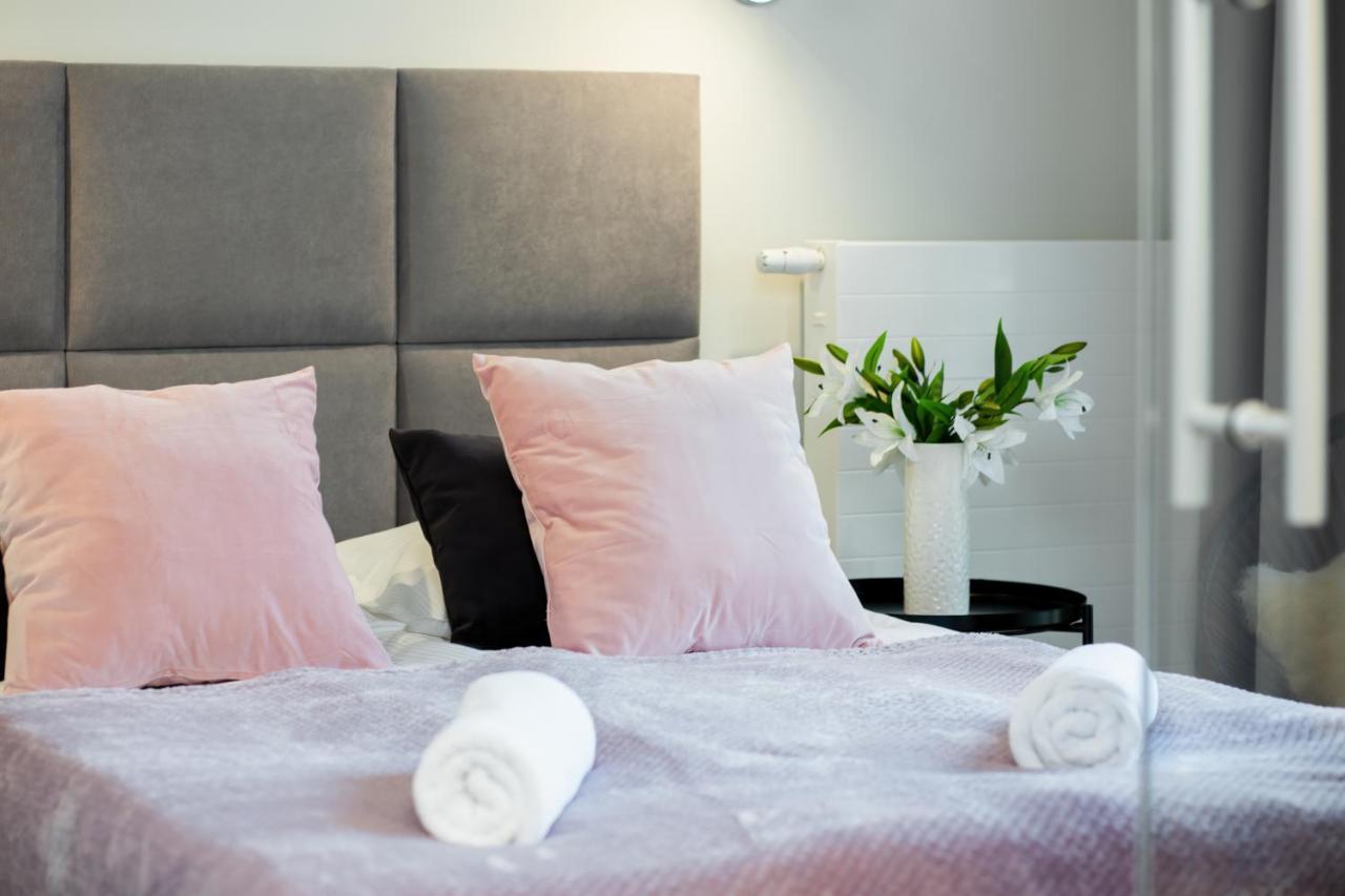 Apartments Browary Warszawskie By Noclegi Renters วอร์ซอ ภายนอก รูปภาพ