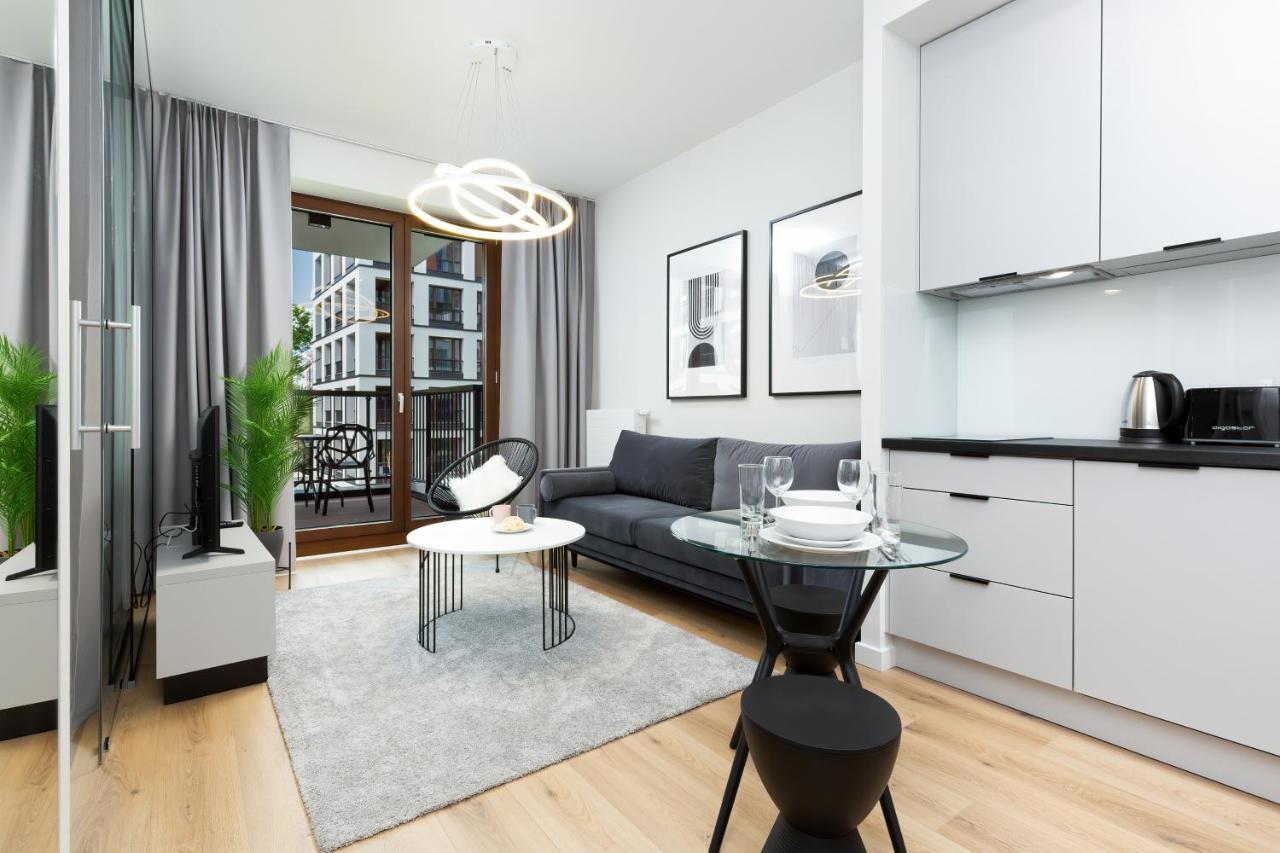 Apartments Browary Warszawskie By Noclegi Renters วอร์ซอ ภายนอก รูปภาพ
