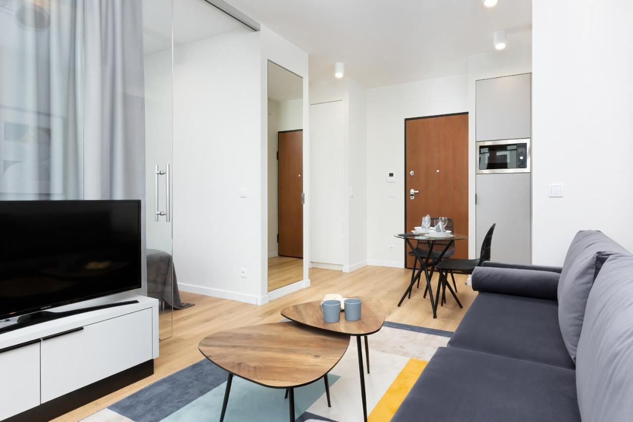 Apartments Browary Warszawskie By Noclegi Renters วอร์ซอ ภายนอก รูปภาพ