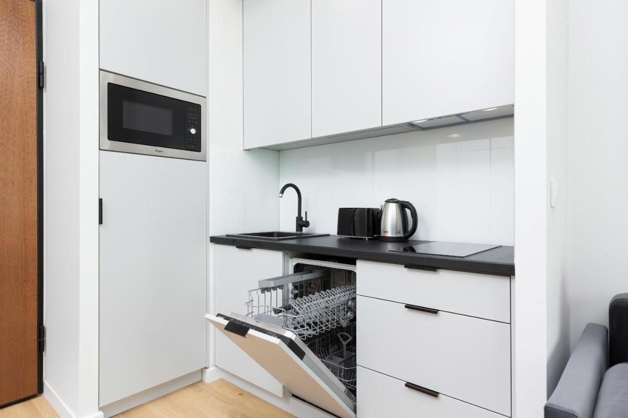 Apartments Browary Warszawskie By Noclegi Renters วอร์ซอ ภายนอก รูปภาพ